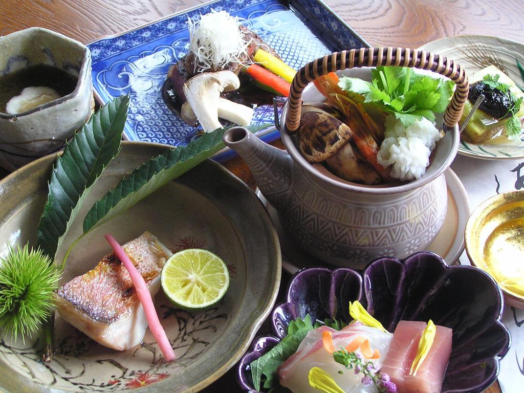 Ryokan Inn Yoshida-Sanso Киото Экстерьер фото