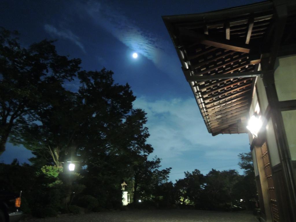 Ryokan Inn Yoshida-Sanso Киото Экстерьер фото