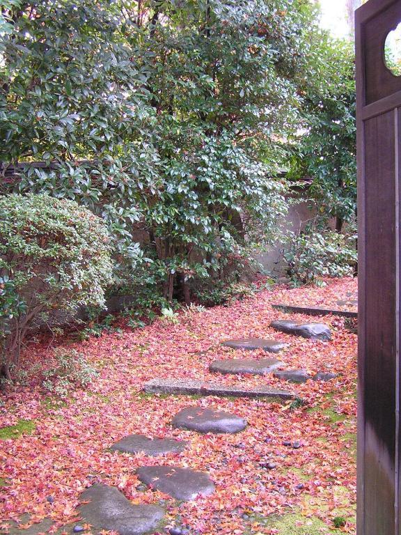 Ryokan Inn Yoshida-Sanso Киото Экстерьер фото